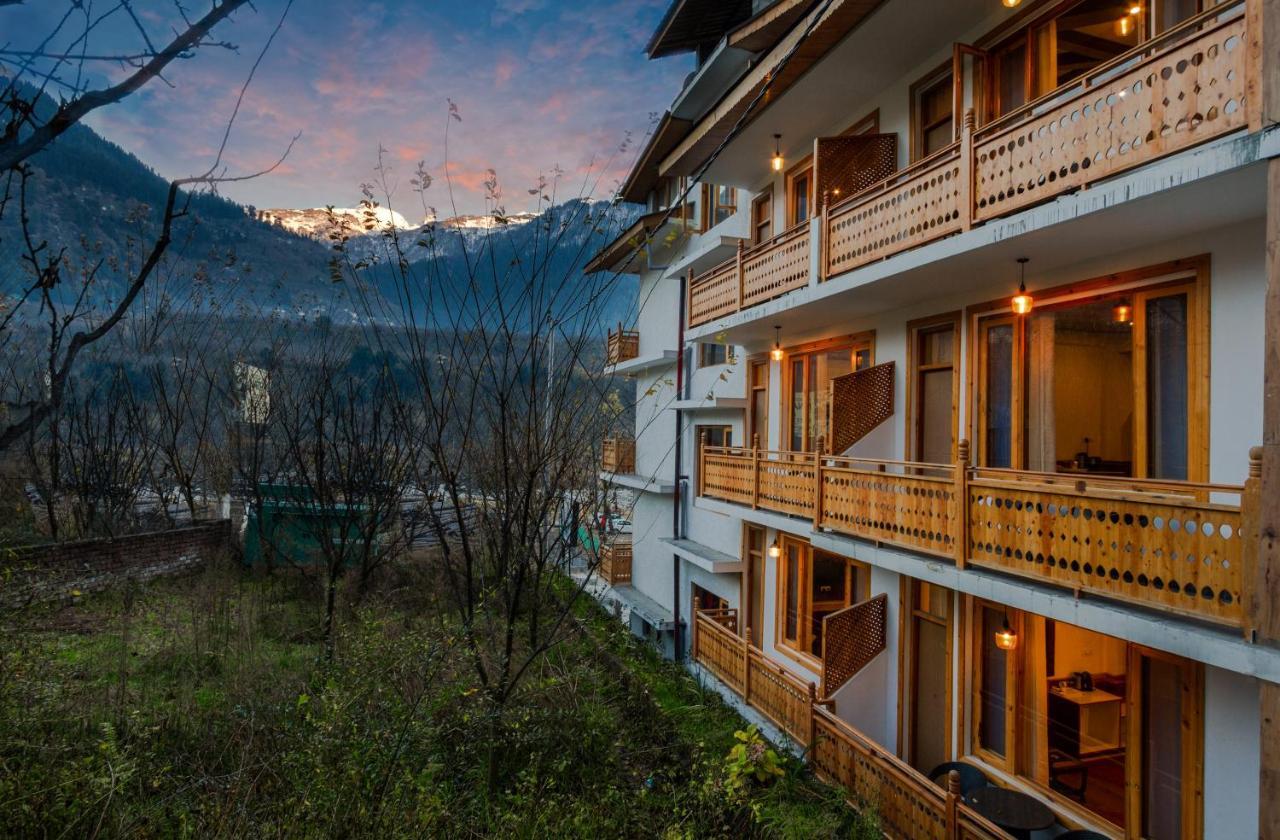 Hotel Vaibhav Regency Manāli Exteriér fotografie