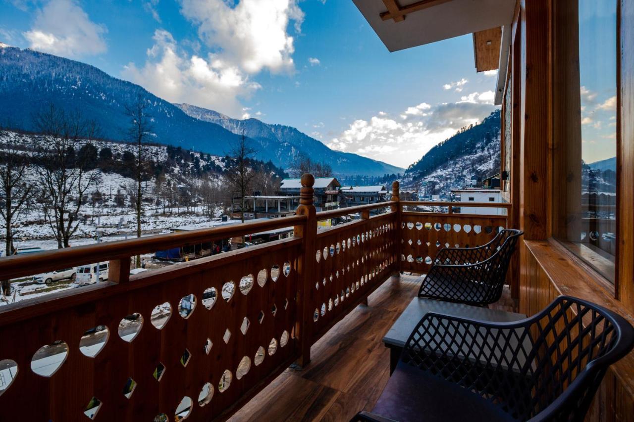 Hotel Vaibhav Regency Manāli Exteriér fotografie