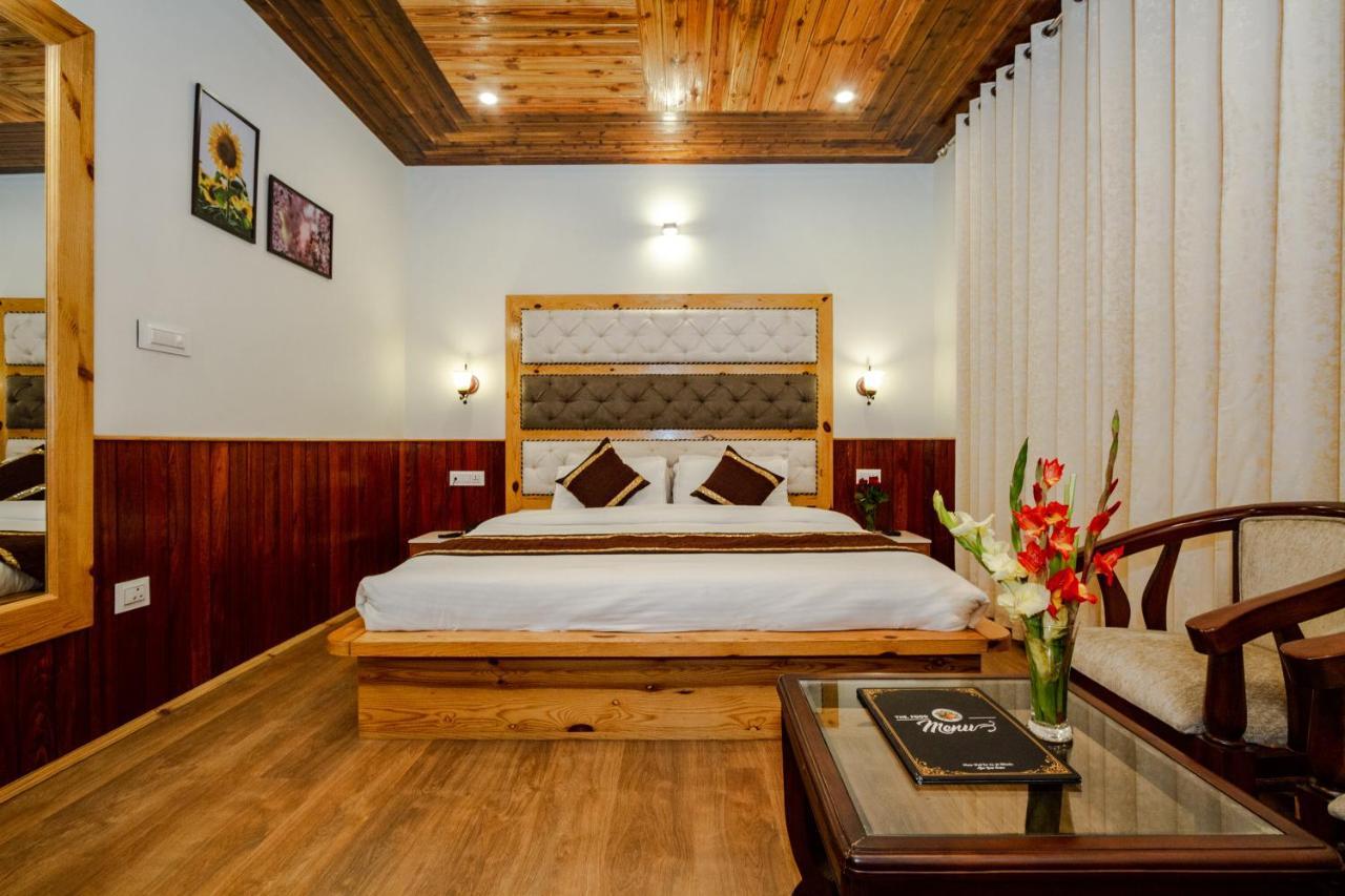 Hotel Vaibhav Regency Manāli Exteriér fotografie