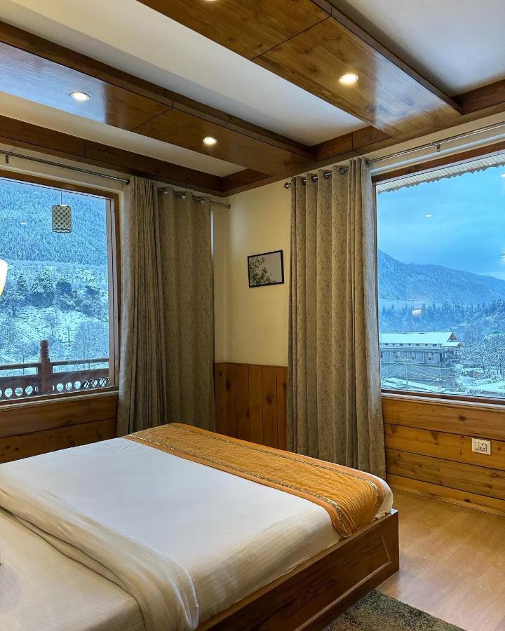 Hotel Vaibhav Regency Manāli Exteriér fotografie